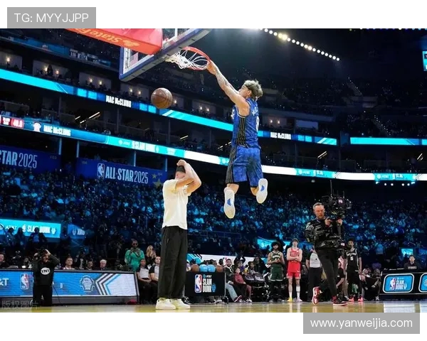 2017年NBA扣篮大赛精彩瞬间回顾及冠军动作解析